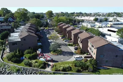 154-23 Riverside Drive #10b, Whitestone, NY 11357 - Photo 25