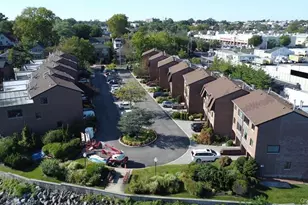 154-23 Riverside Dr, Whitestone, NY 11357 - Photo 25