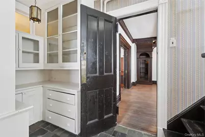 406 N Broadway, Nyack, NY 10960 - Photo 23