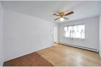 189 Ontario Avenue, Massapequa, NY 11758 - Photo 7