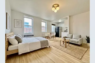 140-35 Beech Avenue #7A, Flushing, NY 11355 - Photo 1