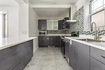 154-09 35th Avenue, Flushing, NY 11354 - Photo 3