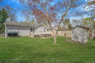 169 Woodland Dr, Mastic Beach, NY 11951 - Photo 21