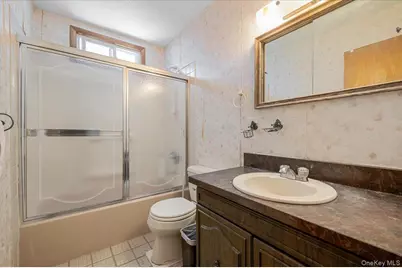 342 9th Street, West Babylon, NY 11704 - Photo 9