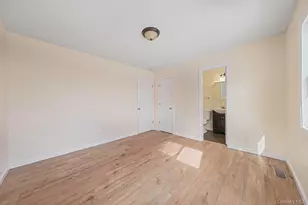 22 Overbrook St, Riverhead, NY 11901 - Photo 17