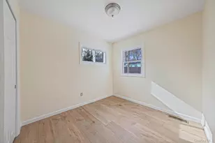 22 Overbrook St, Riverhead, NY 11901 - Photo 21