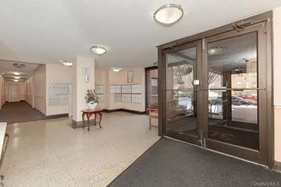 30 Fleetwood Avenue #5G, Mount Vernon, NY 10552 - Photo 3