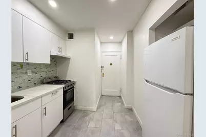 144-35 Sanford Avenue #2C, Flushing, NY 11355 - Photo 3