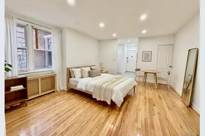 144-35 Sanford Avenue #2C, Flushing, NY 11355 - Photo 1