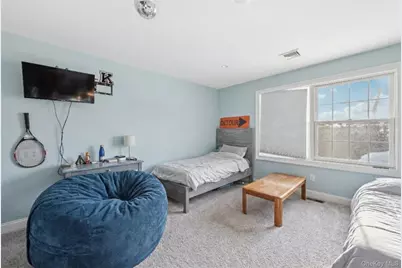 9 Saber Lane, Kings Park, NY 11754 - Photo 19