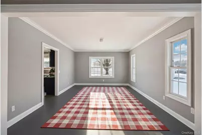 9 Saber Lane, Kings Park, NY 11754 - Photo 7