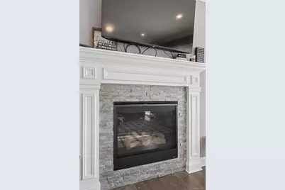 9 Saber Lane, Kings Park, NY 11754 - Photo 9