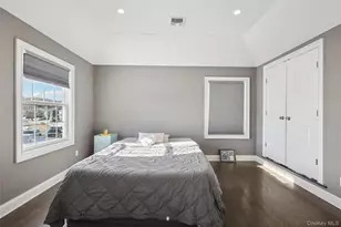 9 Saber Ln, Kings Park, NY 11754 - Photo 17