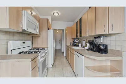 3564 89th Street #5C, Jackson Heights, NY 11372 - Photo 5