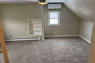 [Address not provided], Levittown, NY 11756 - Photo 5