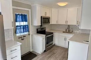 [Address not provided], Levittown, NY 11756 - Photo 3