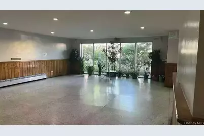 14015 Holly Avenue #4th FL, Flushing, NY 11355 - Photo 9