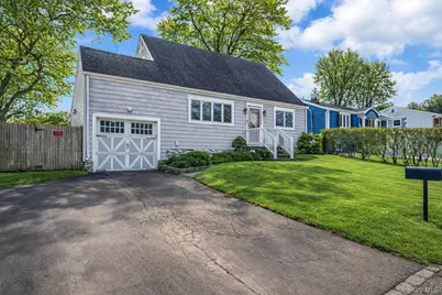 24 Lantern Street, Huntington, NY 11743 - Photo 21