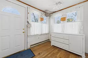 20 Bristol St, Huntington, NY 11743 - Photo 3