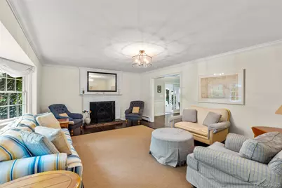 22 Woodfield Road, Stony Brook, NY 11790 - Photo 5