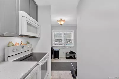 509 Covington Green Lane, Patterson, NY 12563 - Photo 7