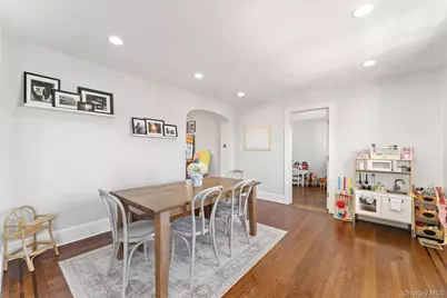 9 Rutgers Place, Scarsdale, NY 10583 - Photo 11