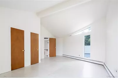 6 Bay View Drive, Hampton Bays, NY 11946 - Photo 21