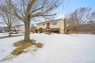 90 Babylon Ave, West Islip, NY 11795 - Photo 3