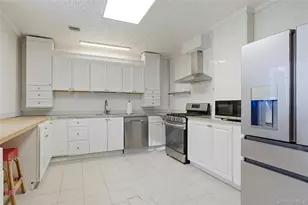 74 Peacock Ln, Locust Valley, NY 11560 - Photo 5