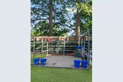 14 Hillside Avenue, Saint James, NY 11780 - Photo 31