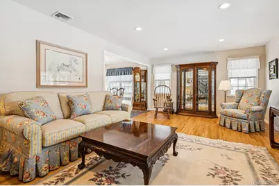 14 Hillside Avenue, Saint James, NY 11780 - Photo 11