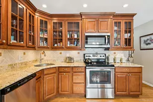 14 Hillside Ave, Saint James, NY 11780 - Photo 11