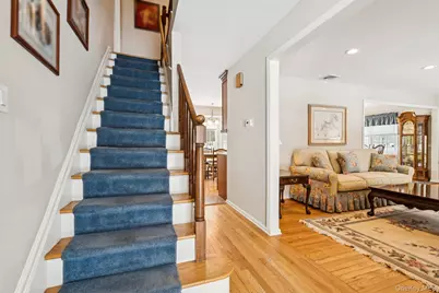 14 Hillside Avenue, Saint James, NY 11780 - Photo 3