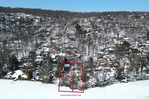 315 Lake Dr, Lake Peekskill, NY 10537 - Photo 3