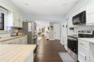 4 Teal Crescent, Great River, NY 11739 - Photo 9