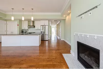 13 Island Point #13, Bronx, NY 10464 - Photo 3