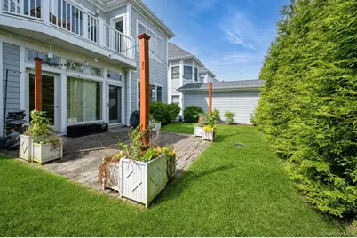 13 Island Point #13, Bronx, NY 10464 - Photo 17