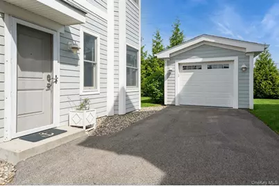 13 Island Point #13, Bronx, NY 10464 - Photo 15