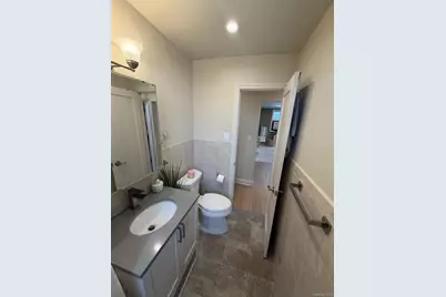 1776 166th Street #4170, Whitestone, NY 11357 - Photo 27