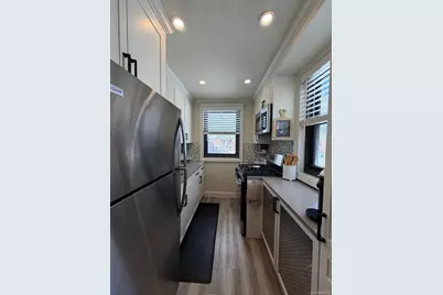 1776 166th Street #4170, Whitestone, NY 11357 - Photo 17