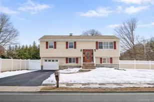 1682 Church St, Holbrook, NY 11741 - Photo 3