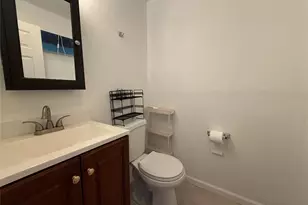 3 Hook Rd, Poughkeepsie, NY 12601 - Photo 7