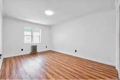 3523 Laconia Avenue, Bronx, NY 10469 - Photo 11