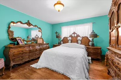 6 Gateway Street, Bethpage, NY 11714 - Photo 15