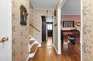 6 Gateway St, Bethpage, NY 11714 - Photo 3