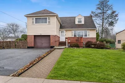 6 Gateway Street, Bethpage, NY 11714 - Photo 1