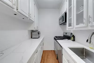 2390 Palisade Avenue #1G, Bronx, NY 10463 - Photo 7