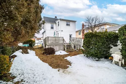 36 Hudson Avenue, Valley Stream, NY 11580 - Photo 21