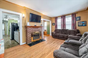 36 Hudson Ave, Valley Stream, NY 11580 - Photo 3