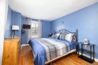 36 Hudson Avenue, Valley Stream, NY 11580 - Photo 13
